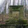 ehrendenkmal_2001-web.jpg